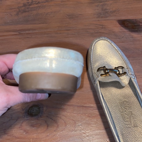Salvatore Ferragamo Gold Leather Gancini Open Back Slip On Loafers Size … - Picture 9 of 13